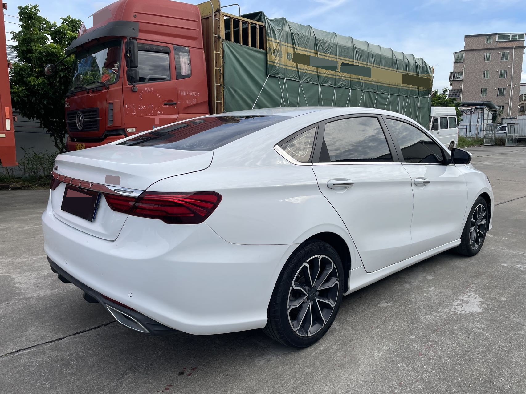 GEELY Binray 2022 car image #7