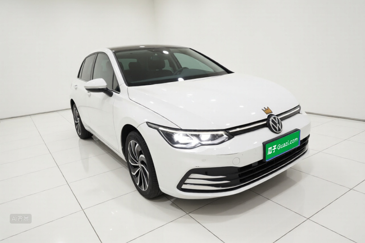 Volkswagen Golf 2022 صورة سيارة #4