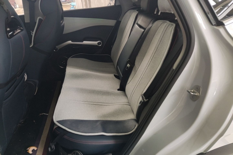 BYD Yuan Plus 2022 immagine di auto #17