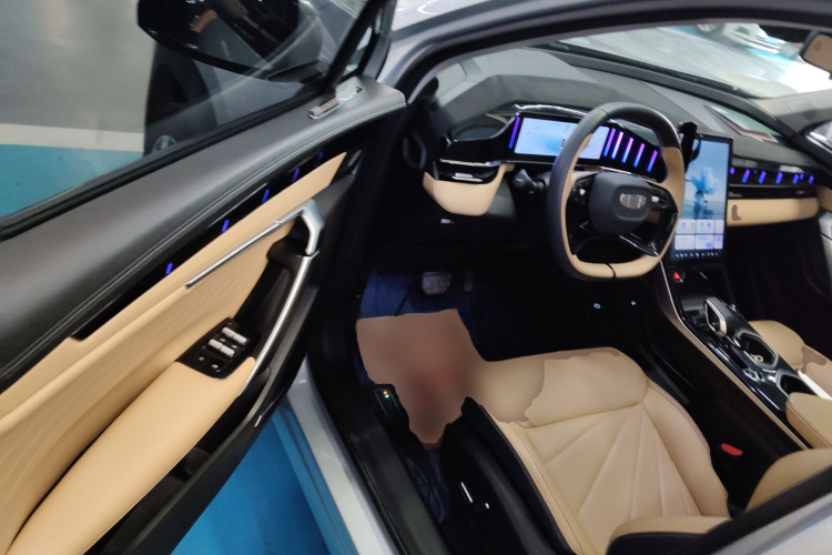 GEELY Boyue L 2023 image de voiture #16