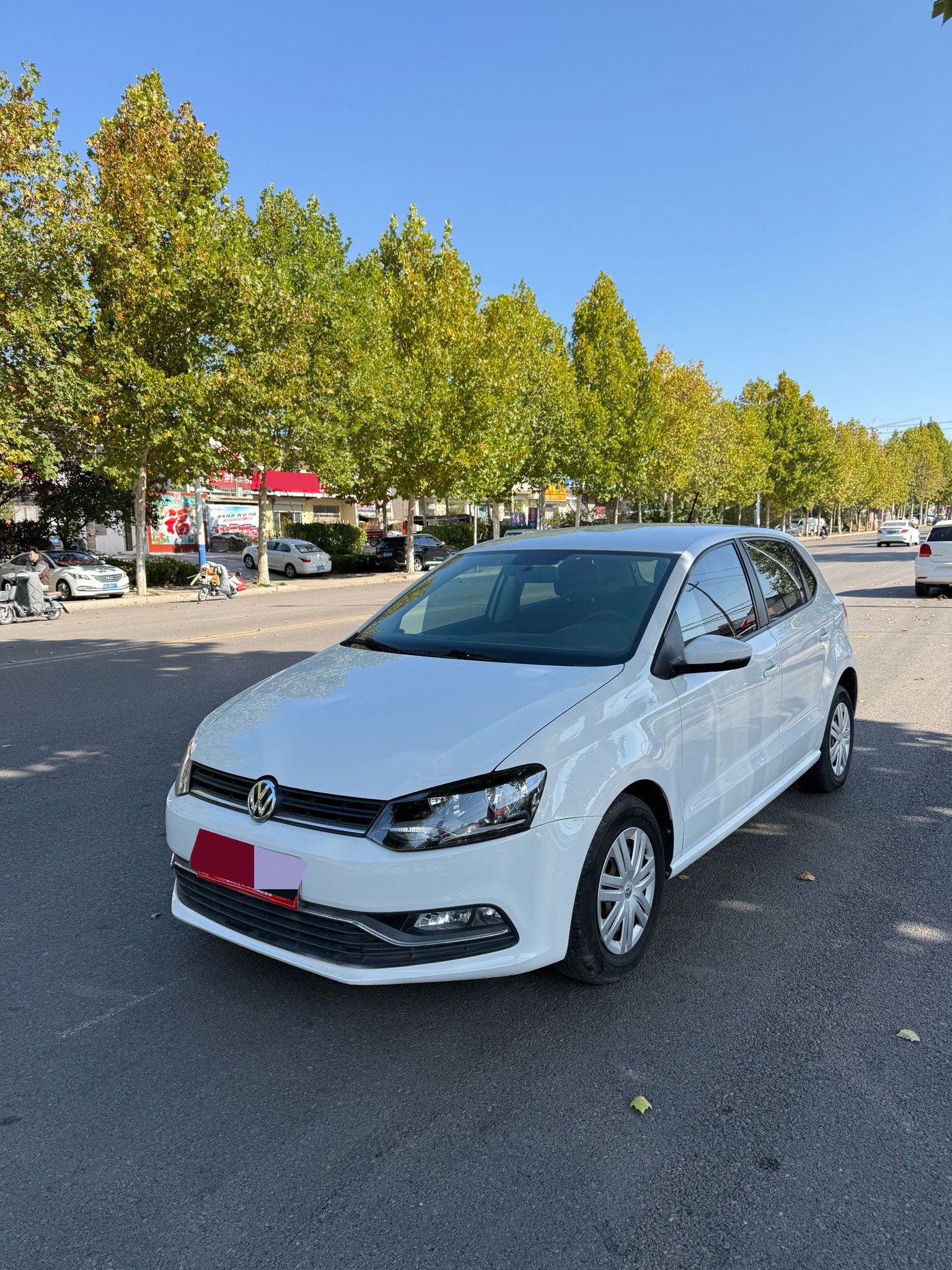 Volkswagen Polo 2016 immagine di auto 
