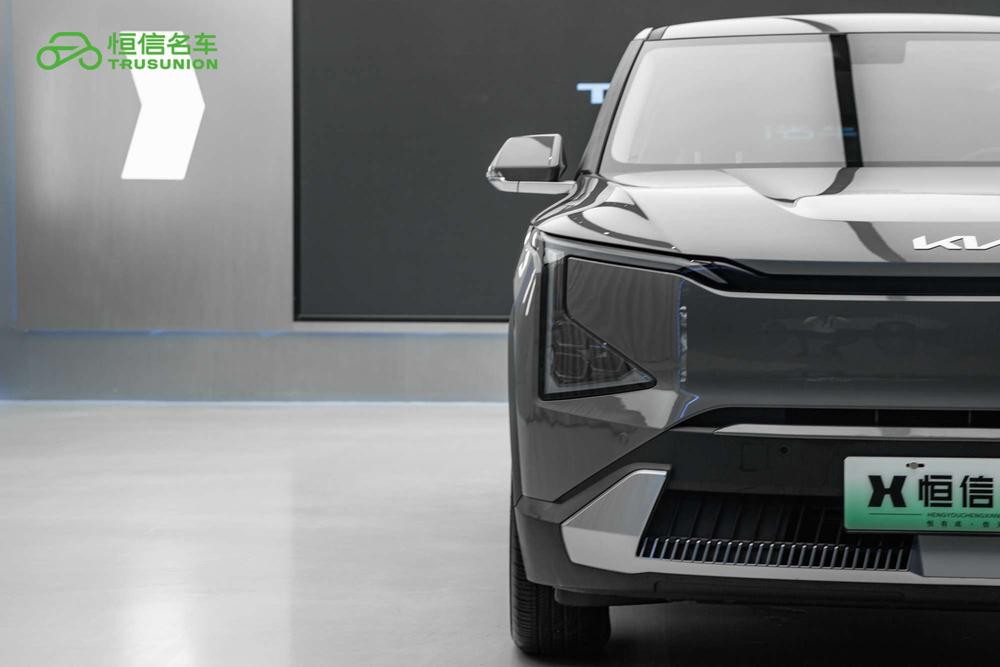 Kia EV5 2025 car image #11