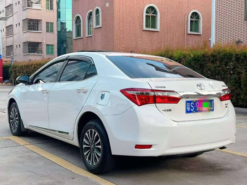 Toyota Corolla 2018 car image #6
