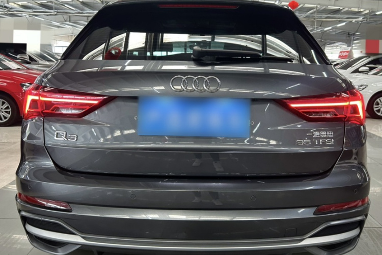 Audi Q3 2021 #4 Audi Q3 2021 car image #4