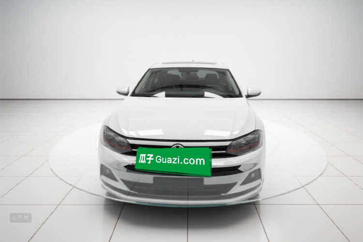 Volkswagen Polo 2022 car image #3