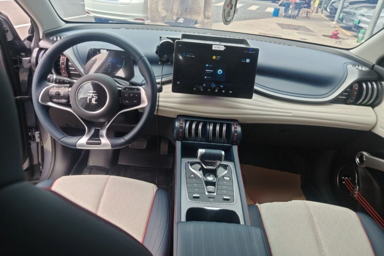 BYD Yuan Plus 2022 صورة سيارة #10