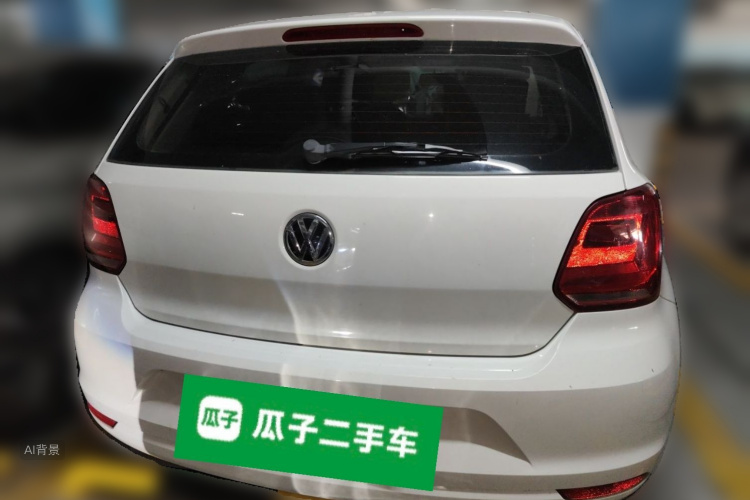 Volkswagen Polo 2016 car image #6