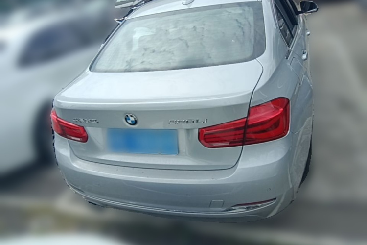 BMW 3 Series 2017 immagine di auto #6