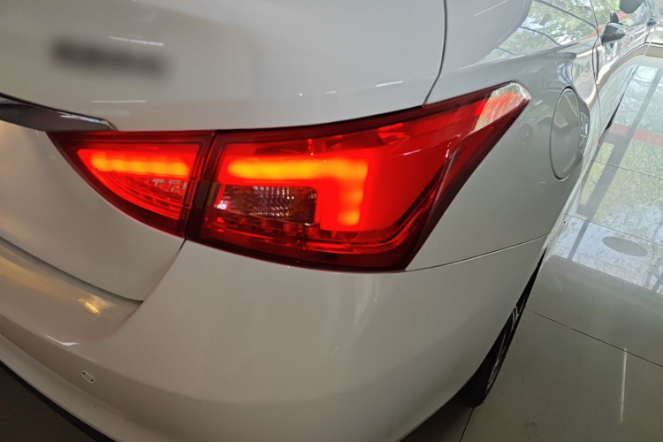 Chery Arrizo 5 2020 imagen de coche #8