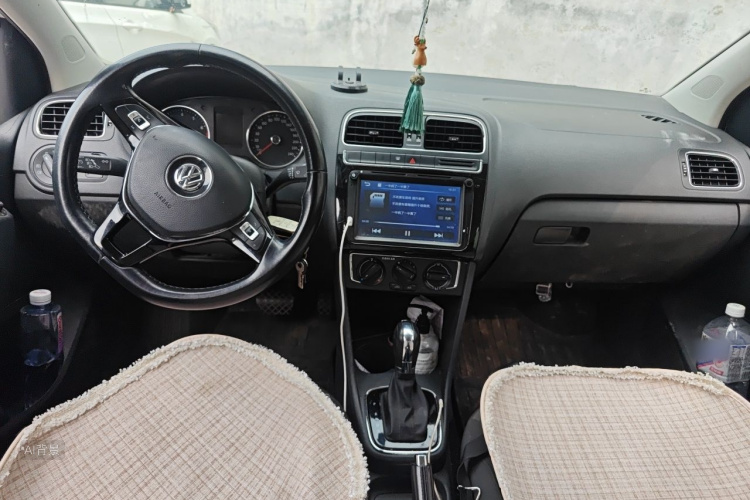 Volkswagen Polo 2017 #11 Volkswagen Polo 2017 car image #11