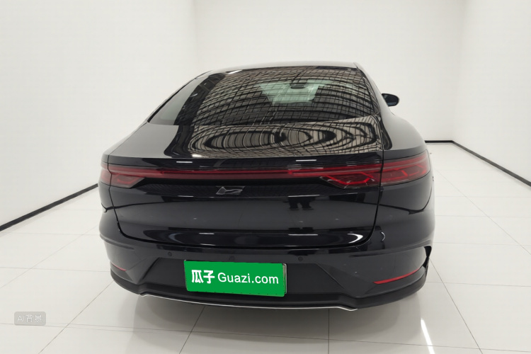 BYD Han 2024 #6 BYD Han 2024 car image #6