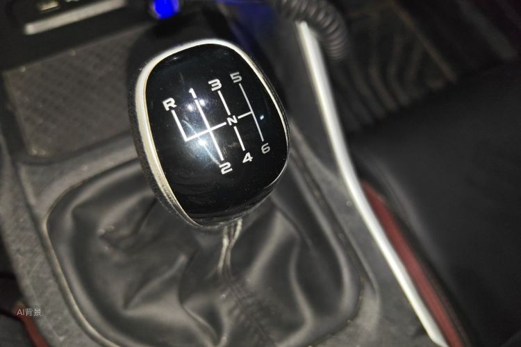 GEELY Coolray 2021 car image #16