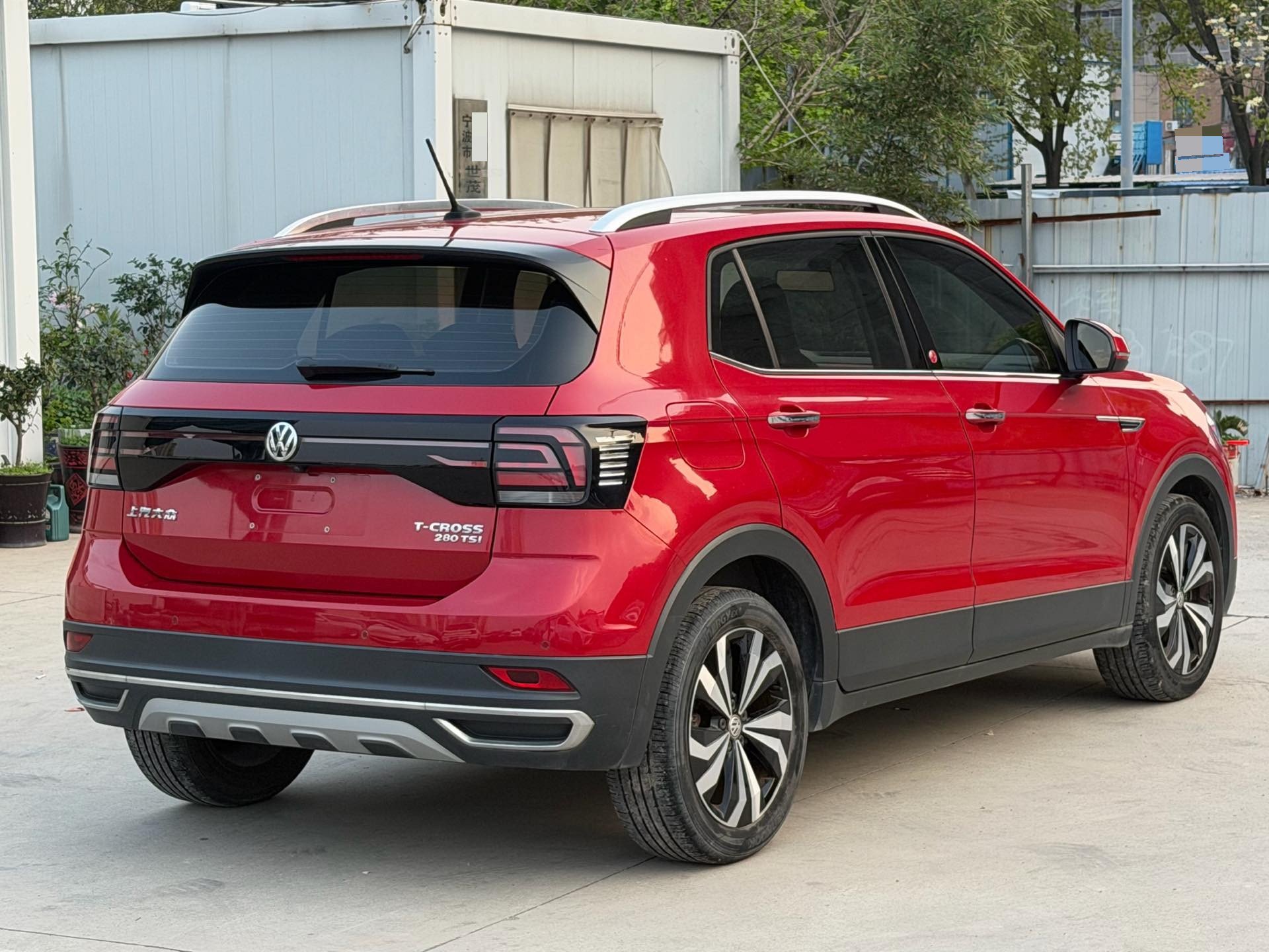 Volkswagen T-Cross 2019 car image #9