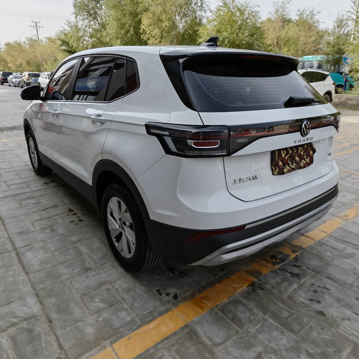 Volkswagen Tharu 2024 immagine di auto #6