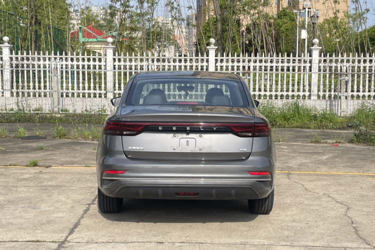 GEELY Emgrand 2022 #8 GEELY Emgrand 2022 car image #8