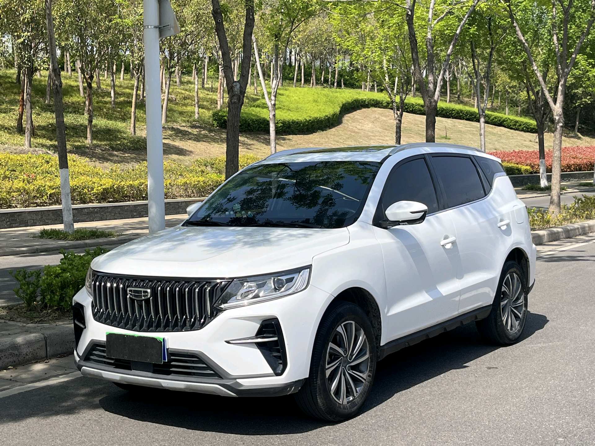 GEELY Vision X6 2022 car image 