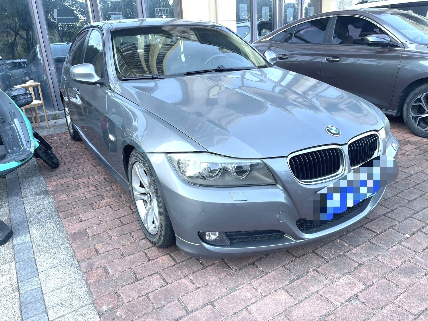BMW 3 Series 2009 immagine di auto #2