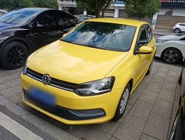 Volkswagen Polo 2017 car image 