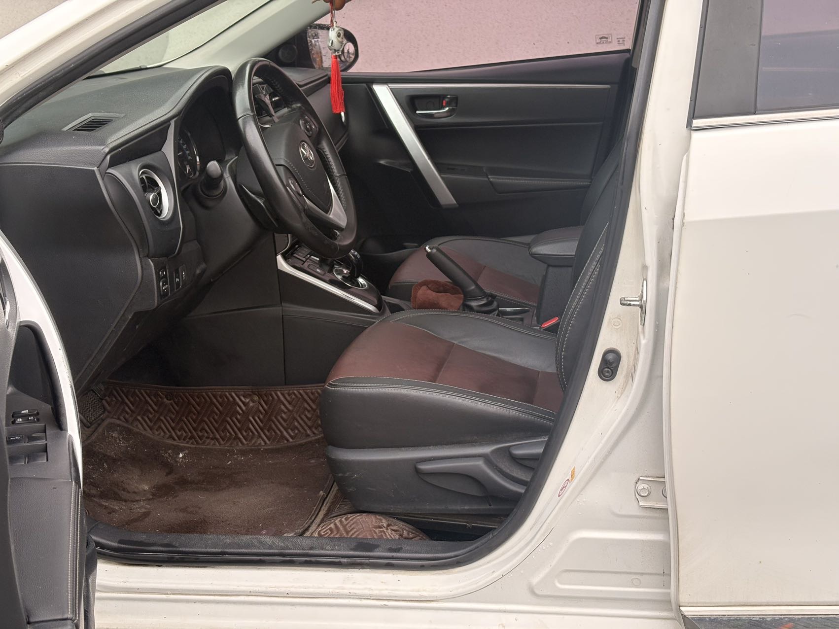 Toyota Corolla 2018 #8 Toyota Corolla 2018 car image #8