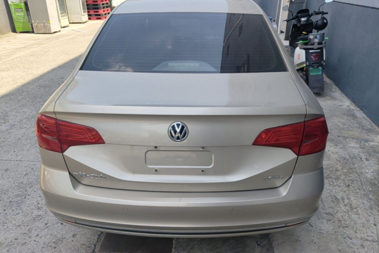 Volkswagen Bora 2016 #4 Volkswagen Bora 2016 car image #4