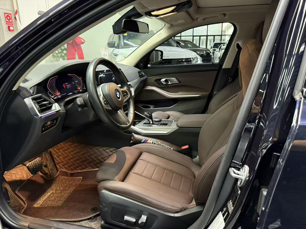 BMW 3 Series 2020 صورة سيارة #8