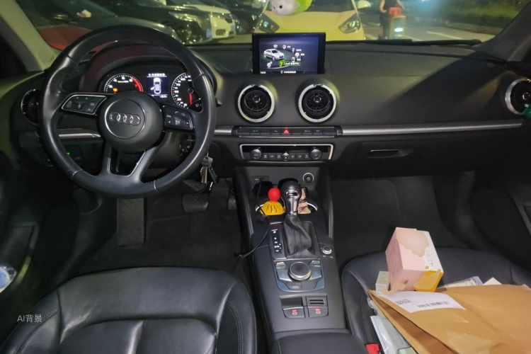 Audi A3 2018 صورة سيارة #11