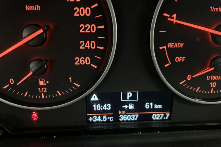 BMW X1 2016 immagine di auto #10