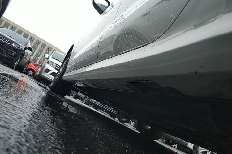 GEELY Binray 2019 car image #27