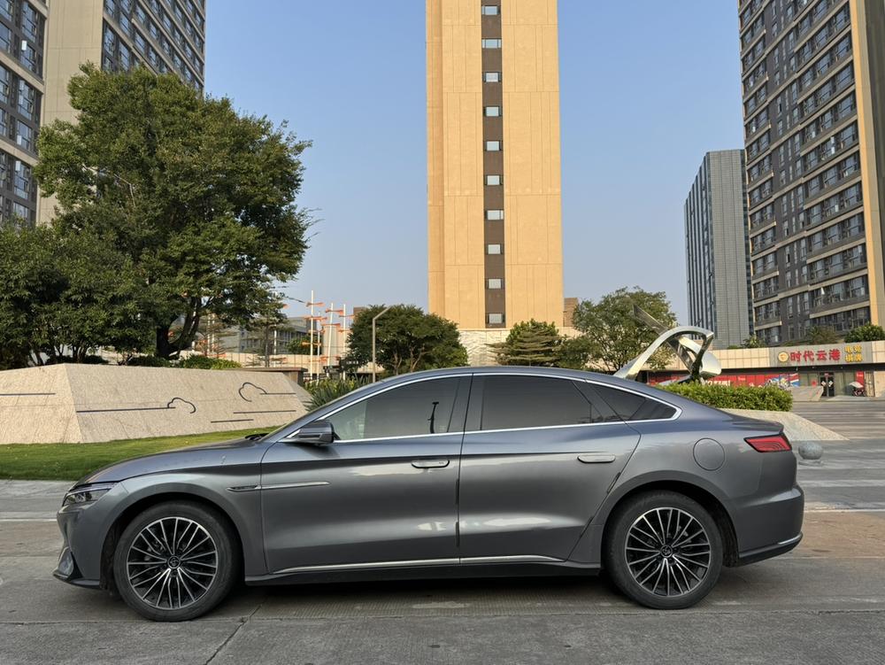 BYD Han 2022 car image #3