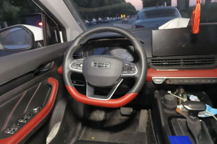 GEELY Emgrand S 2023 #12 GEELY Emgrand S 2023 image de voiture #12