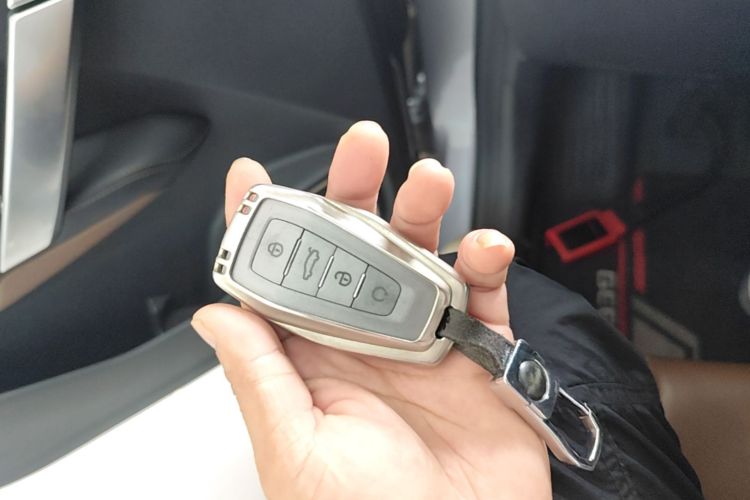 GEELY Coolray 2019 #9 GEELY Coolray 2019 صورة سيارة #9