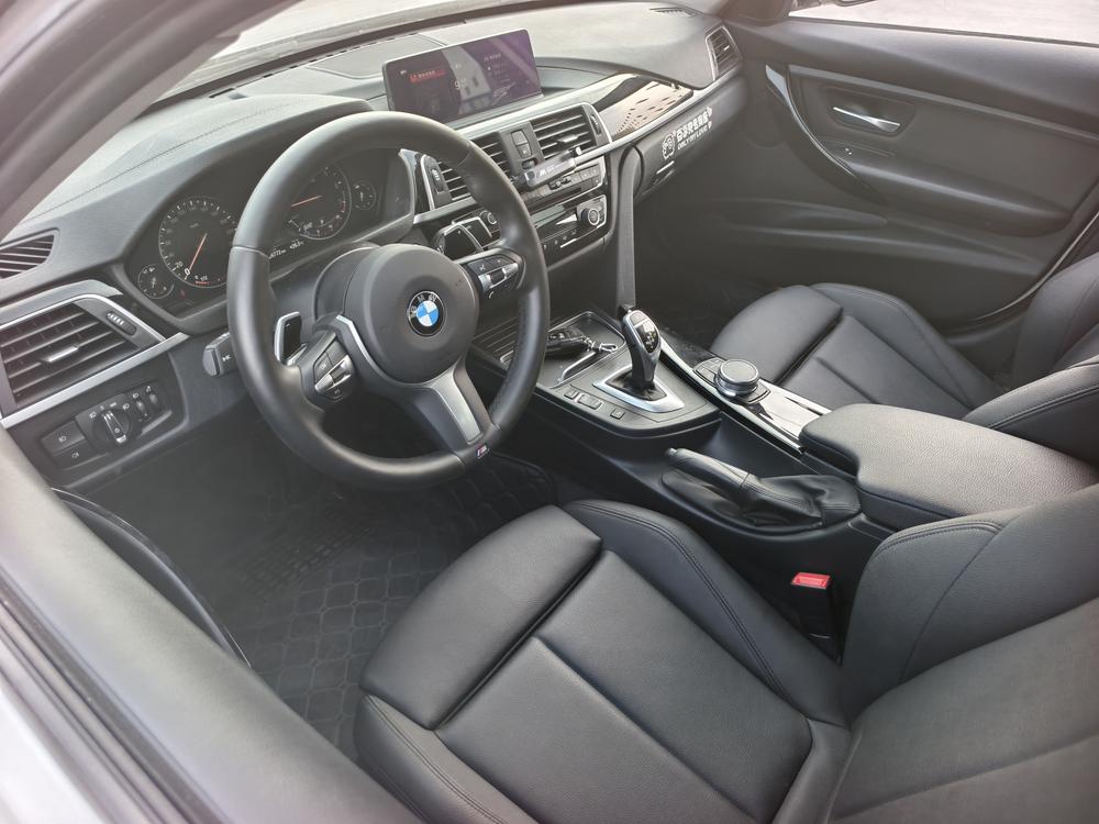 BMW 3 Series 2018 #19 BMW 3 Series 2018 car image #19