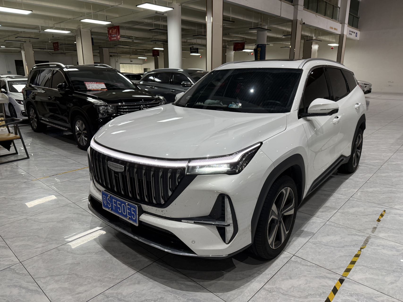 GEELY Boyue L 2025 GEELY Boyue L 2025 car image