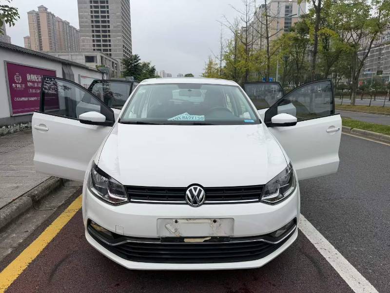 Volkswagen Polo 2018 image de voiture 