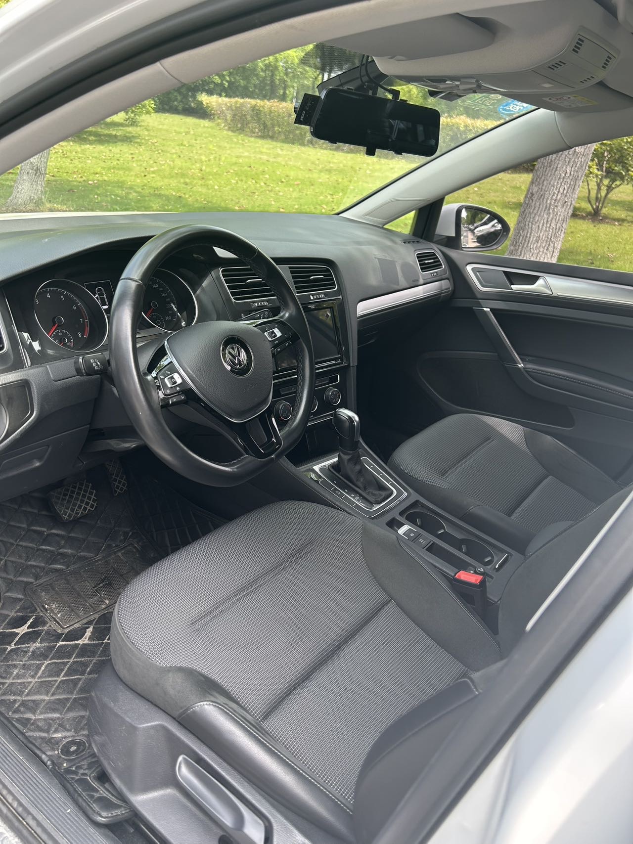 Volkswagen Golf 2019 #7 Volkswagen Golf 2019 car image #7