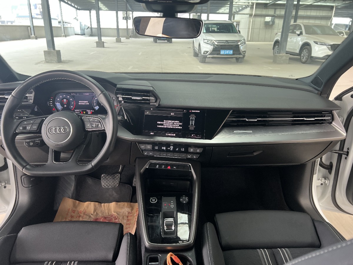 Audi A3 2022 immagine di auto #10