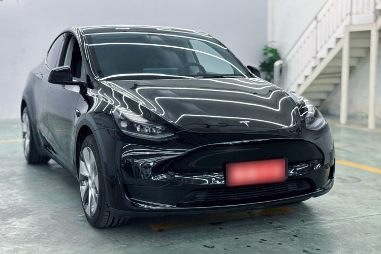 Tesla Model Y 2022 #5 Tesla Model Y 2022 car image #5