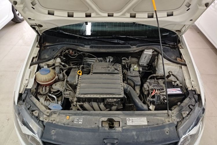 Volkswagen Polo 2019 car image #20