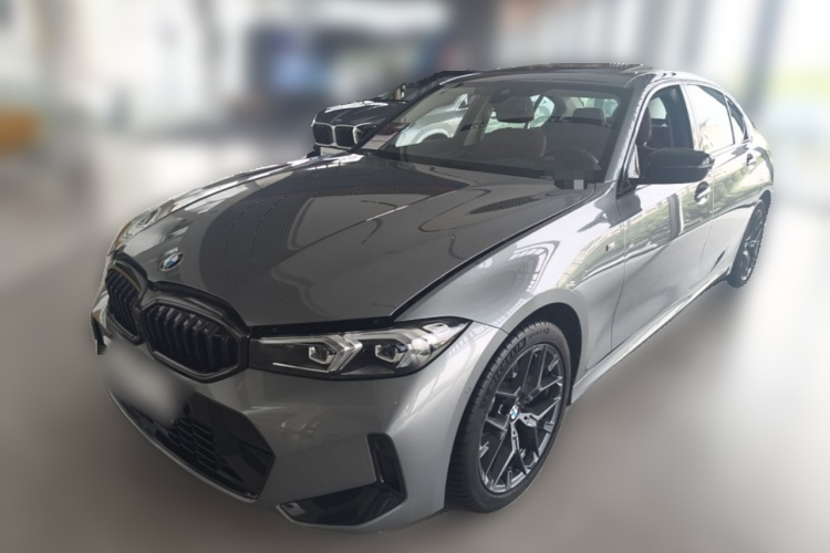 BMW 3 Series 2024 car image #2
