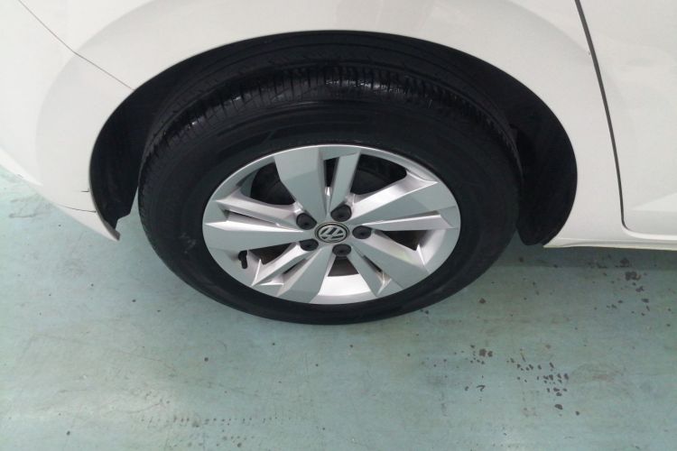 Volkswagen Polo 2020 صورة سيارة #10