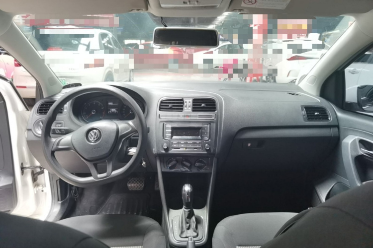 Volkswagen Polo 2017 car image #10