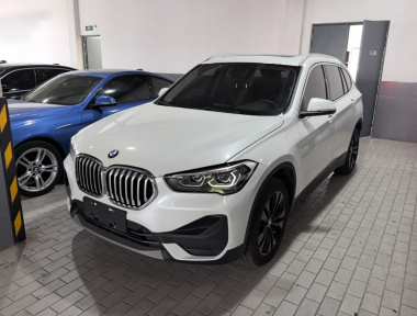 BMW X1 2020 BMW X1 2020 car image