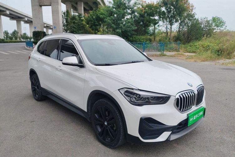 BMW X1 2021 car image #4