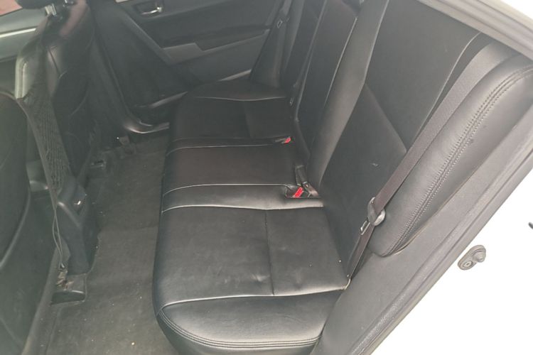 Toyota Corolla 2018 #17 Toyota Corolla 2018 car image #17