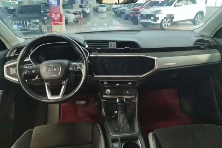 Audi Q3 2020 #10 Audi Q3 2020 car image #10