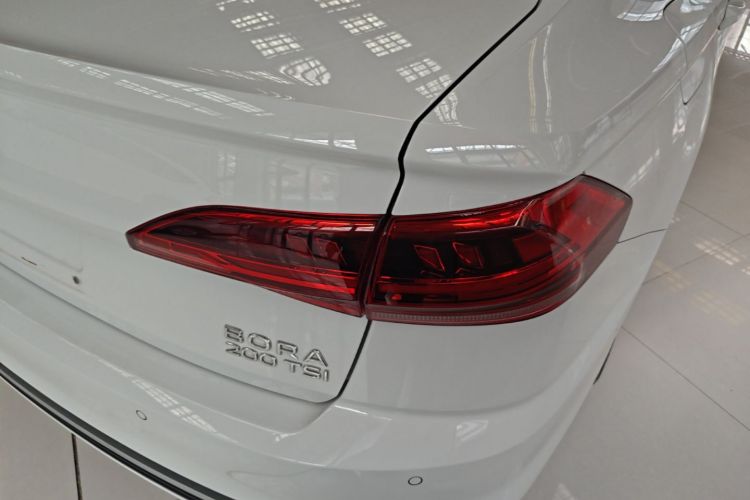 Volkswagen Bora 2025 car image #8
