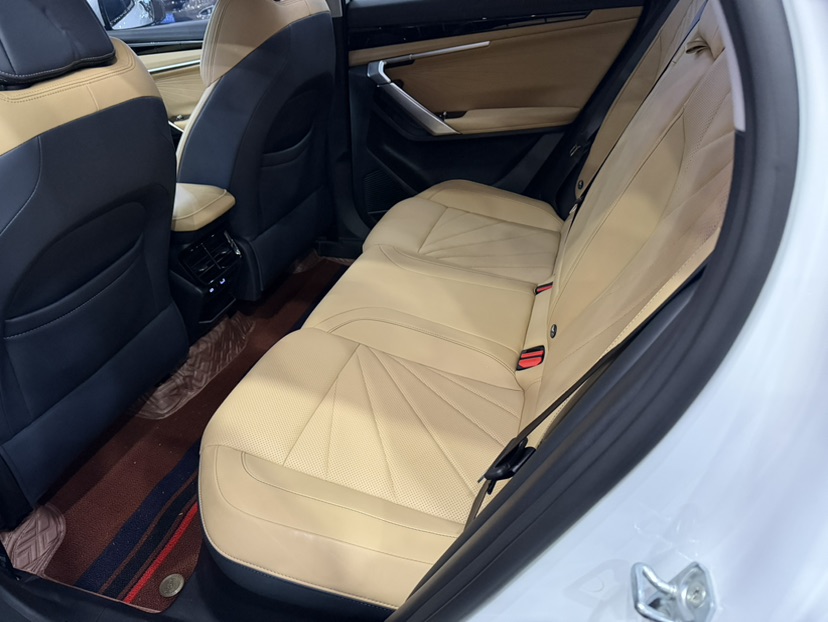 GEELY Boyue L 2023 #3 GEELY Boyue L 2023 صورة سيارة #3
