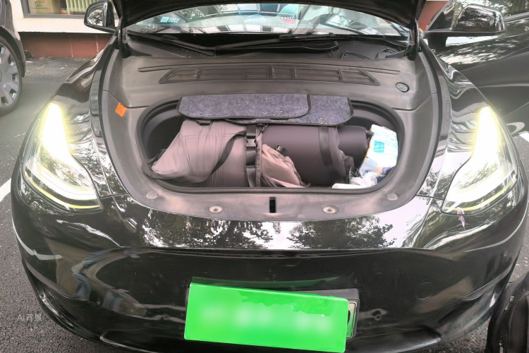 Tesla Model Y 2023 #22 Tesla Model Y 2023 car image #22