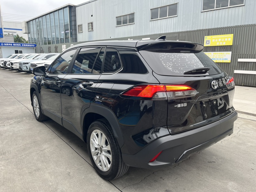 Toyota Corolla Cross 2022 #4 Toyota Corolla Cross 2022 car image #4