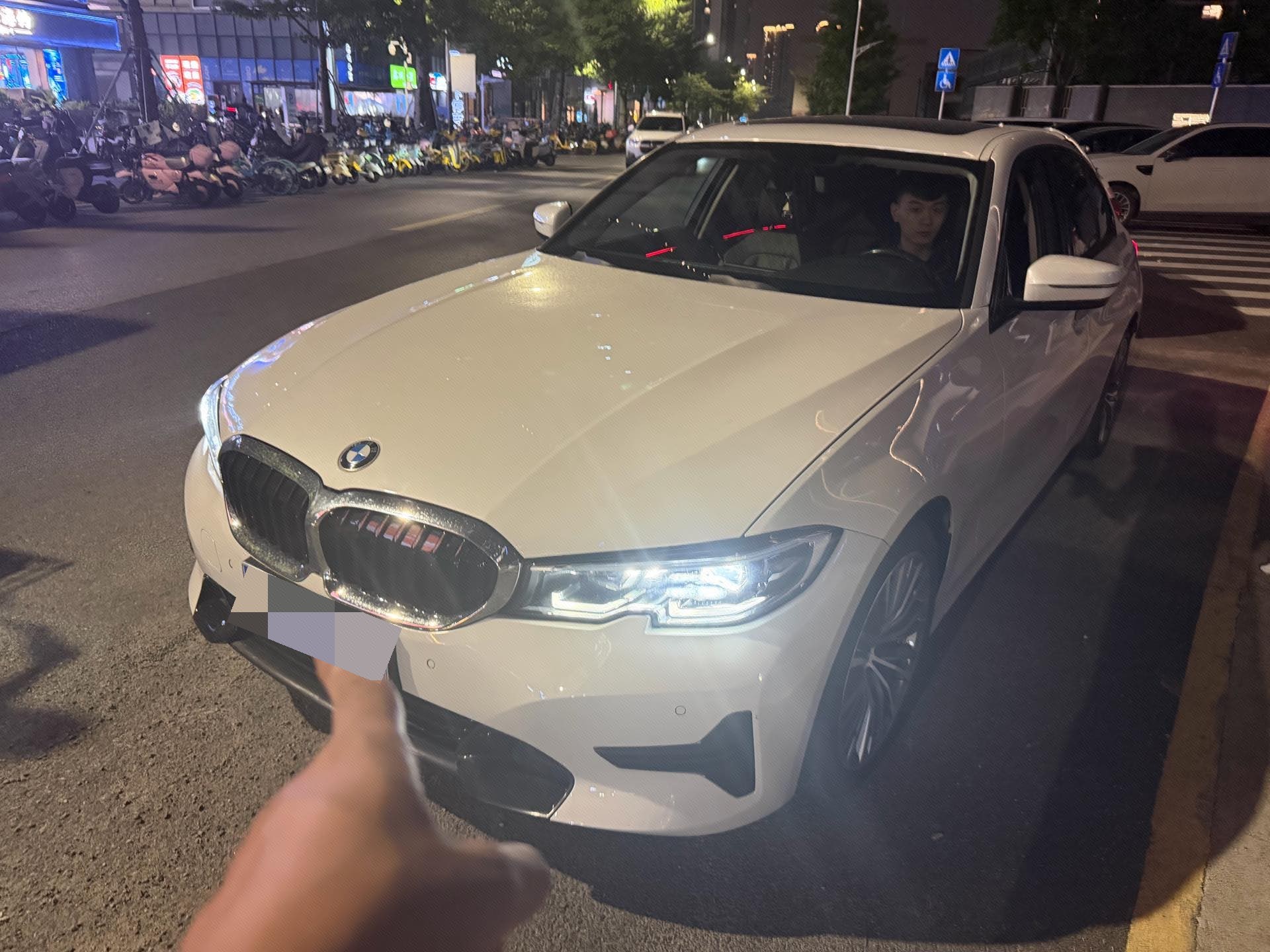 BMW 3 Series 2022 car image 